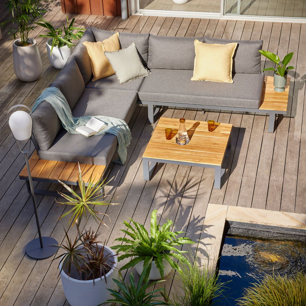 Alpha Lounge Setting in charcoal colour, Hannover Outdoor Aluminium Corner Lounge Outdoor Furniture Outdoor Lounge with 3-seater sofa, 2-seater sofa, and coffee table